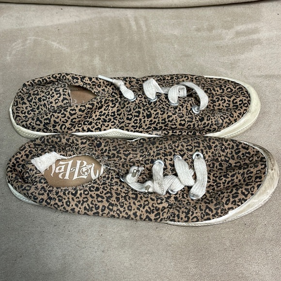 Malpow size 6 - Picture 1 of 1